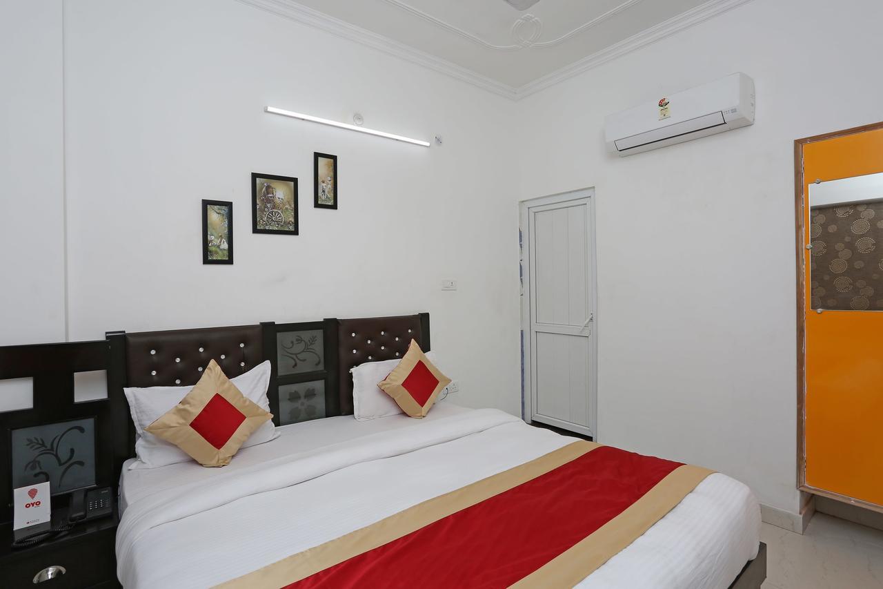 Oyo 11306 Ss Hotel Gorakhpur Exterior photo